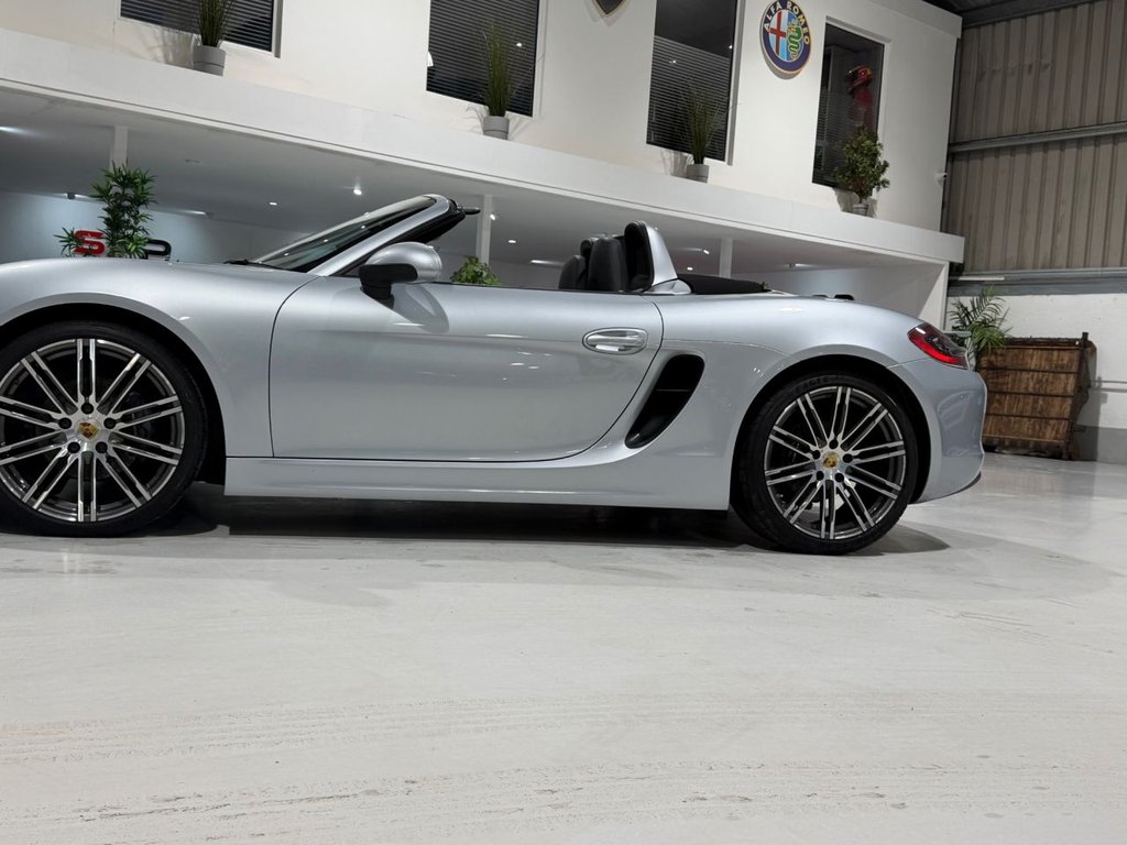 Used Porsche Boxster 2015 for sale - 77680428: Photo 24