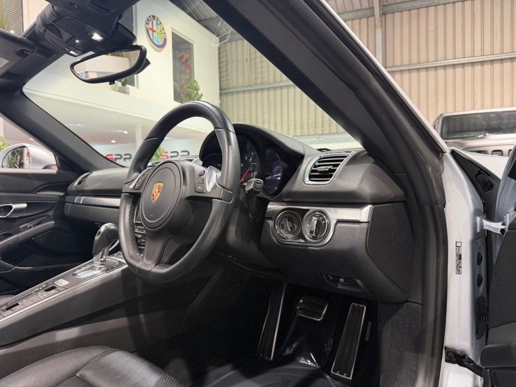 Used Porsche Boxster 2015 for sale - 77680428: Photo 37