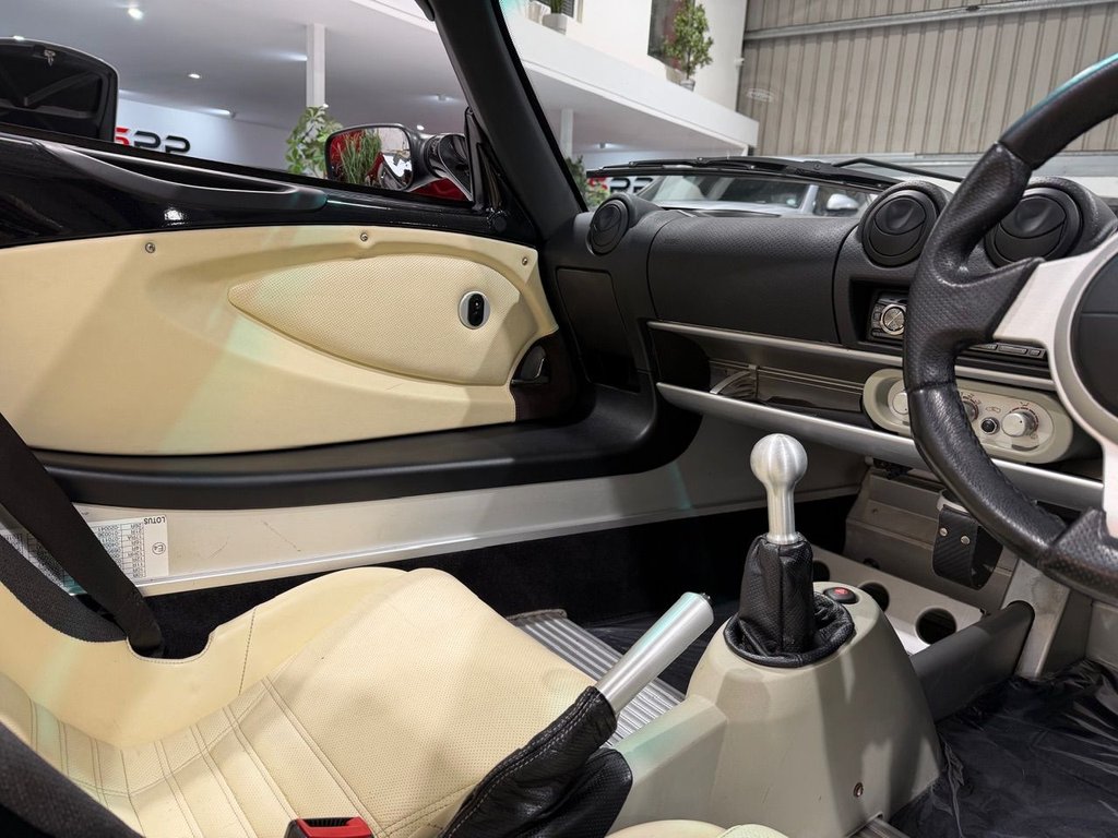 Used Lotus Elise 2008 for sale - 76356295: Photo 21