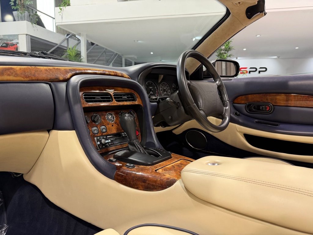 Used Aston Martin DB7 2000 for sale - 76642862: Photo 19