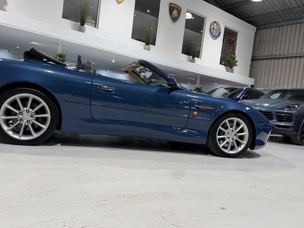 Used Aston Martin DB7 2000 for sale - 76642862: Photo 28
