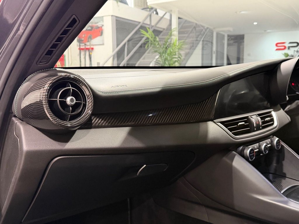 Used Alfa Romeo Giulia 2017 for sale - 77031061: Photo 20