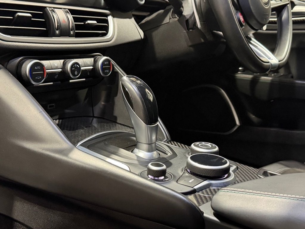 Used Alfa Romeo Giulia 2017 for sale - 77031061: Photo 27