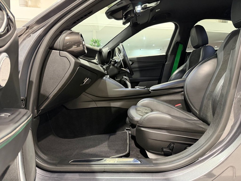 Used Alfa Romeo Giulia 2017 for sale - 77031061: Photo 48