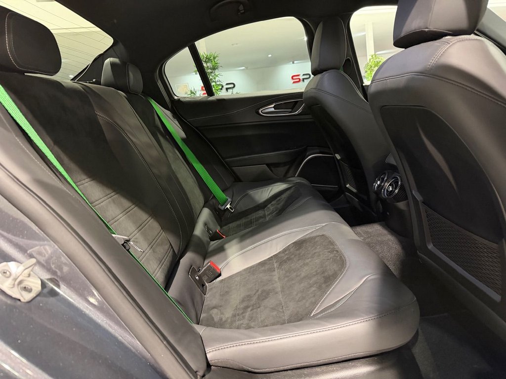 Used Alfa Romeo Giulia 2017 for sale - 77031061: Photo 50