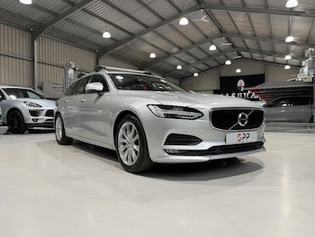 2020 (69) - 2.0 T4 Momentum Plus 5dr Geartronic