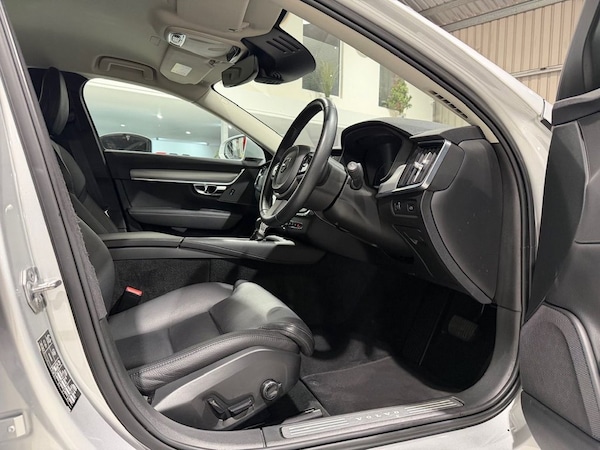 Used Volvo V90 2020 for sale - 76203067: Photo 36