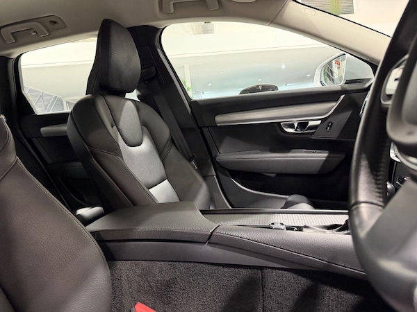 Used Volvo V90 2020 for sale - 76203067: Photo 39