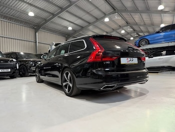 Used Volvo V90 2018 for sale - 79371013: Photo