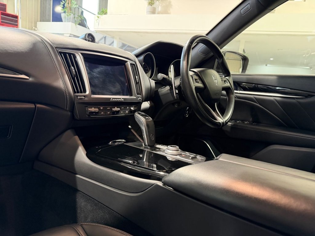 Used Maserati Levante 2018 for sale - 77952249: Photo 19