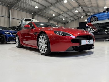 Used Aston Martin Vantage 2015 for sale - 78955752: Photo