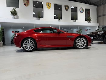Used Aston Martin Vantage 2015 for sale - 78955752: Photo