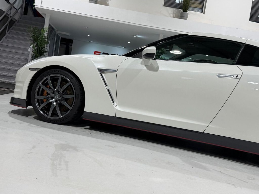 Used Nissan GT-R 2014 for sale - 76582288: Photo 13
