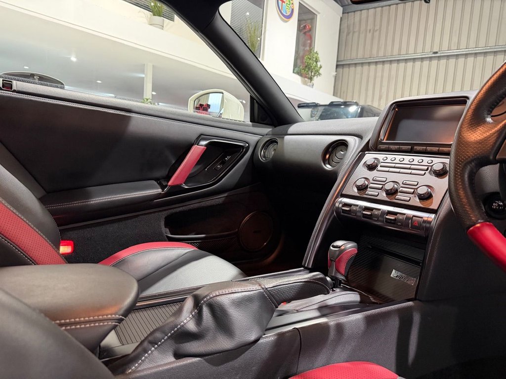 Used Nissan GT-R 2014 for sale - 76582288: Photo 28