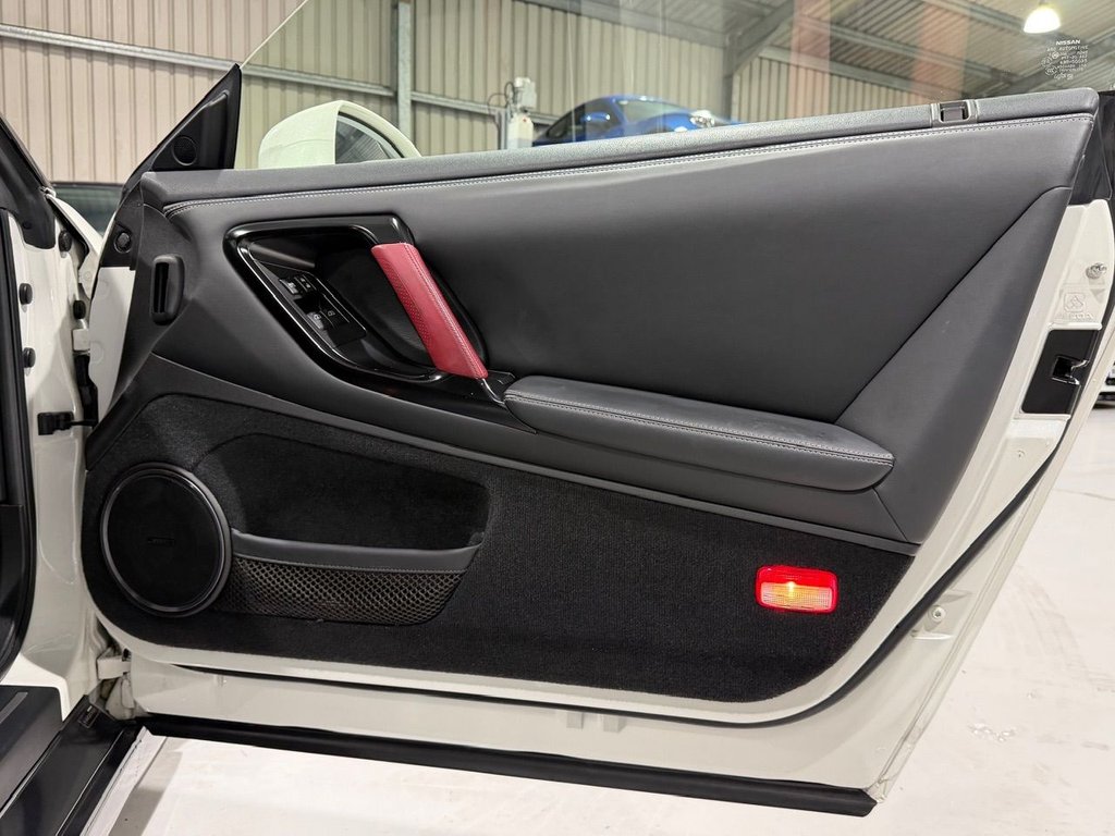 Used Nissan GT-R 2014 for sale - 76582288: Photo 29