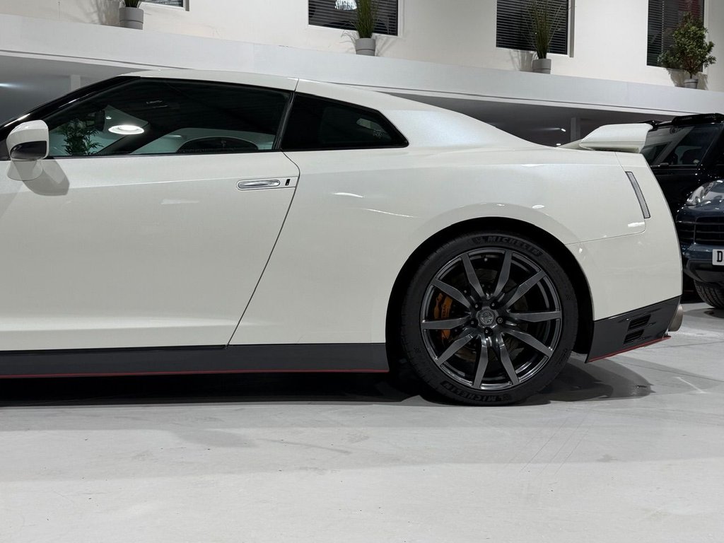 Used Nissan GT-R 2014 for sale - 76582288: Photo 33