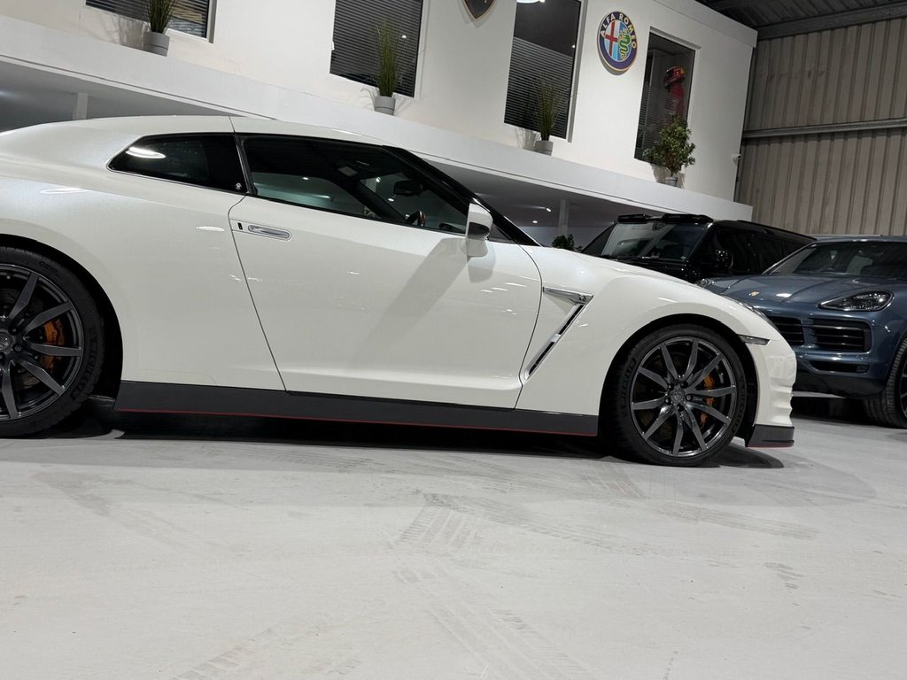 Used Nissan GT-R 2014 for sale - 76582288: Photo 41