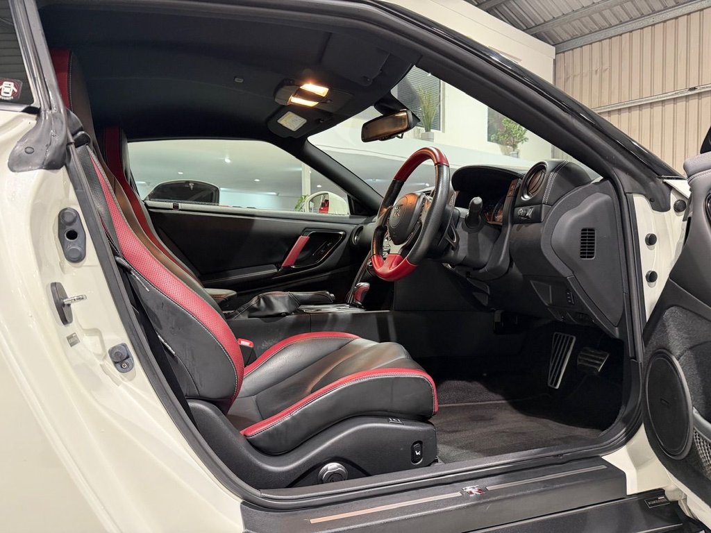 Used Nissan GT-R 2014 for sale - 76582288: Photo 44