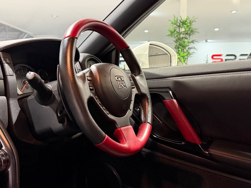 Used Nissan GT-R 2014 for sale - 76582288: Photo 45