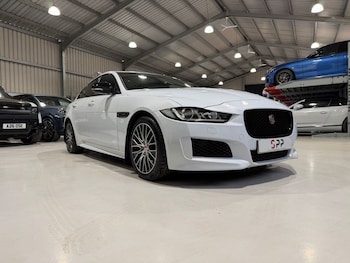 Used Jaguar XE 2018 for sale - 79482039: Photo