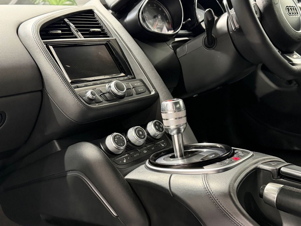 Used Audi R8 2015 for sale - 76417917: Photo 20