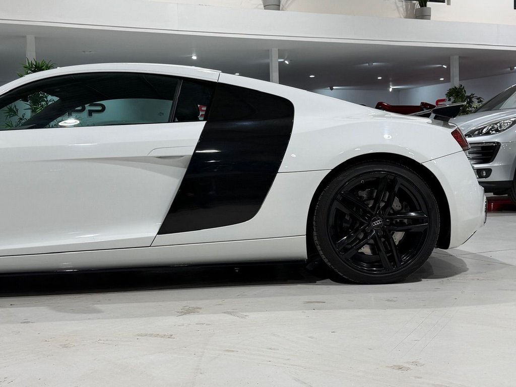 Used Audi R8 2015 for sale - 76417917: Photo 30