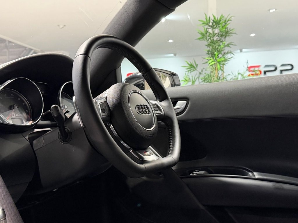 Used Audi R8 2015 for sale - 76417917: Photo 40