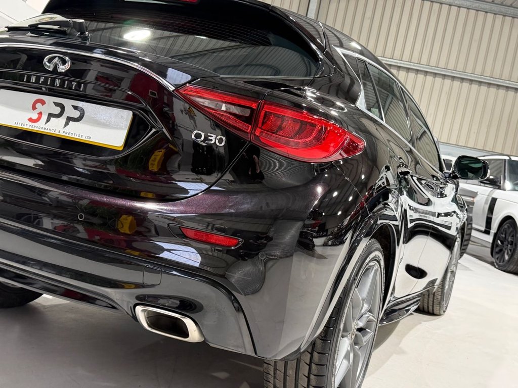 Used Infiniti Q30 2017 for sale - 77608948: Photo 10