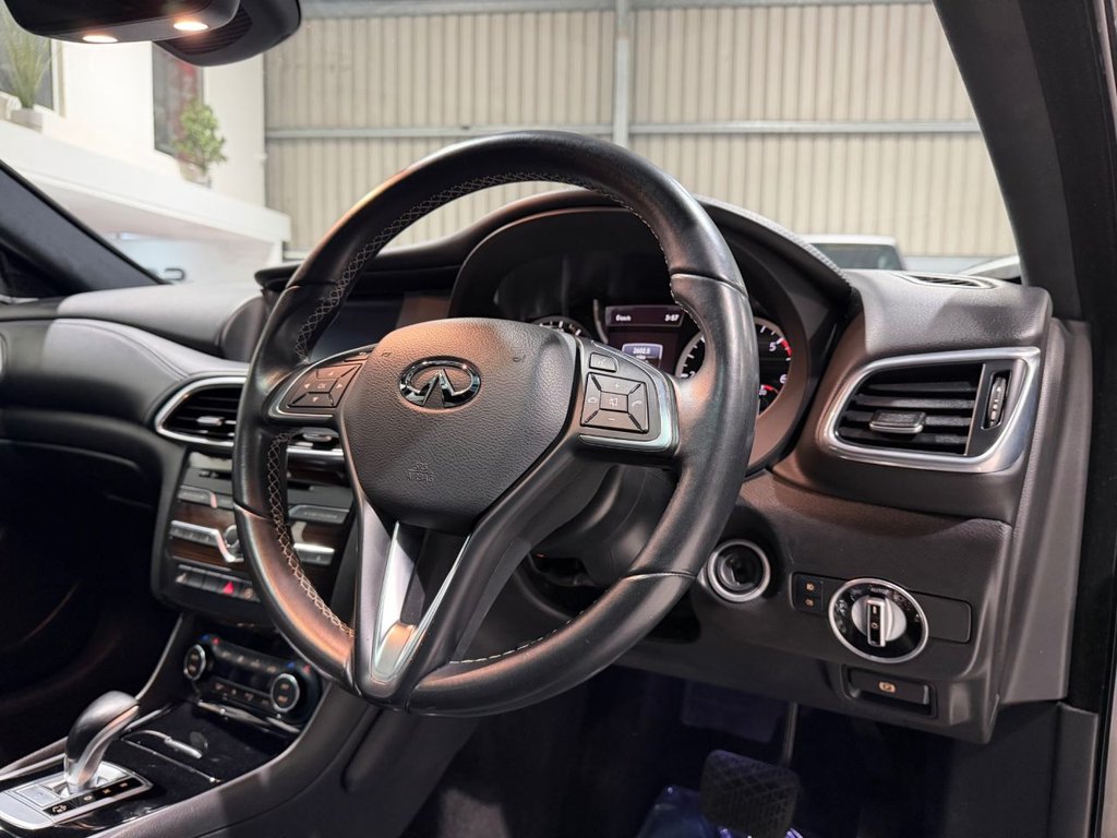 Used Infiniti Q30 2017 for sale - 77608948: Photo 17