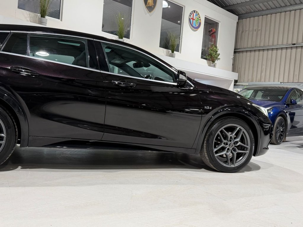 Used Infiniti Q30 2017 for sale - 77608948: Photo 22