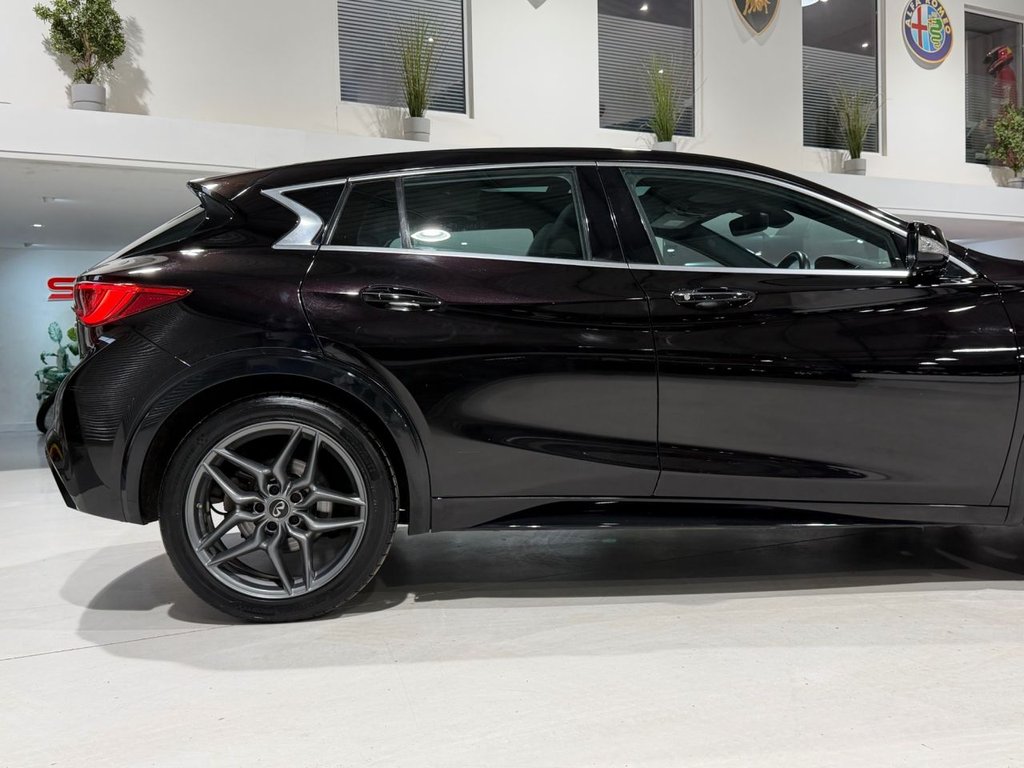 Used Infiniti Q30 2017 for sale - 77608948: Photo 23