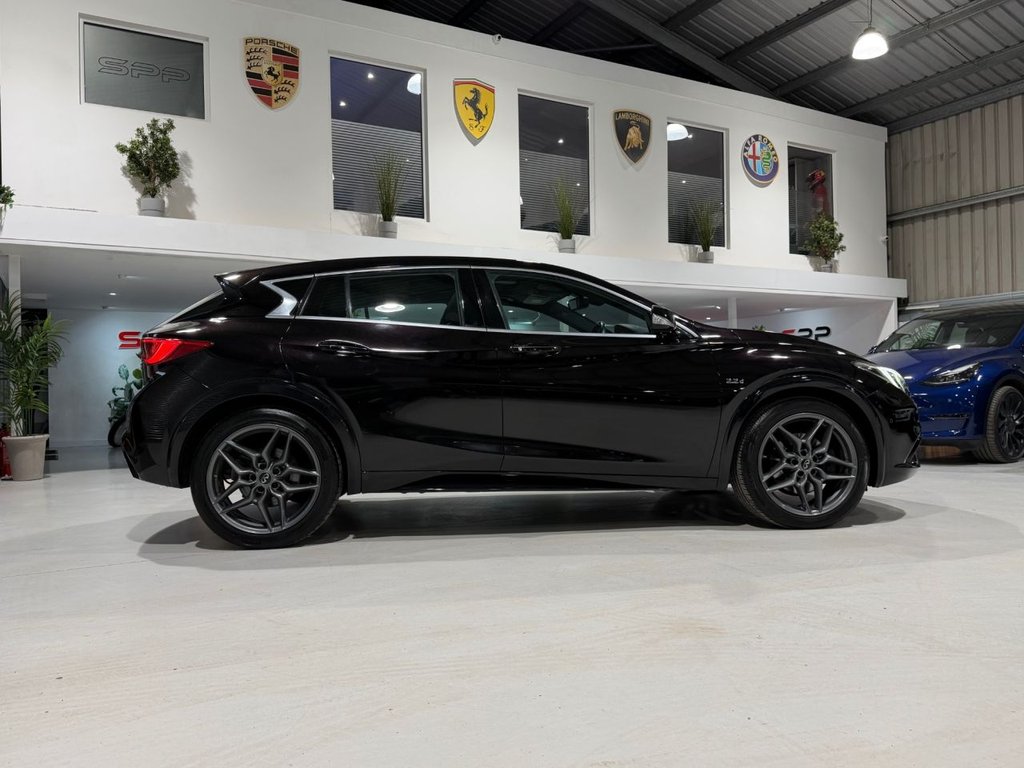 Used Infiniti Q30 2017 for sale - 77608948: Photo 25