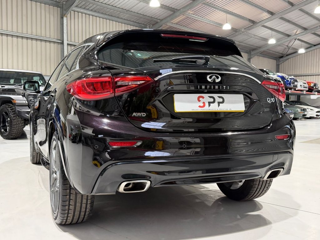 Used Infiniti Q30 2017 for sale - 77608948: Photo 4