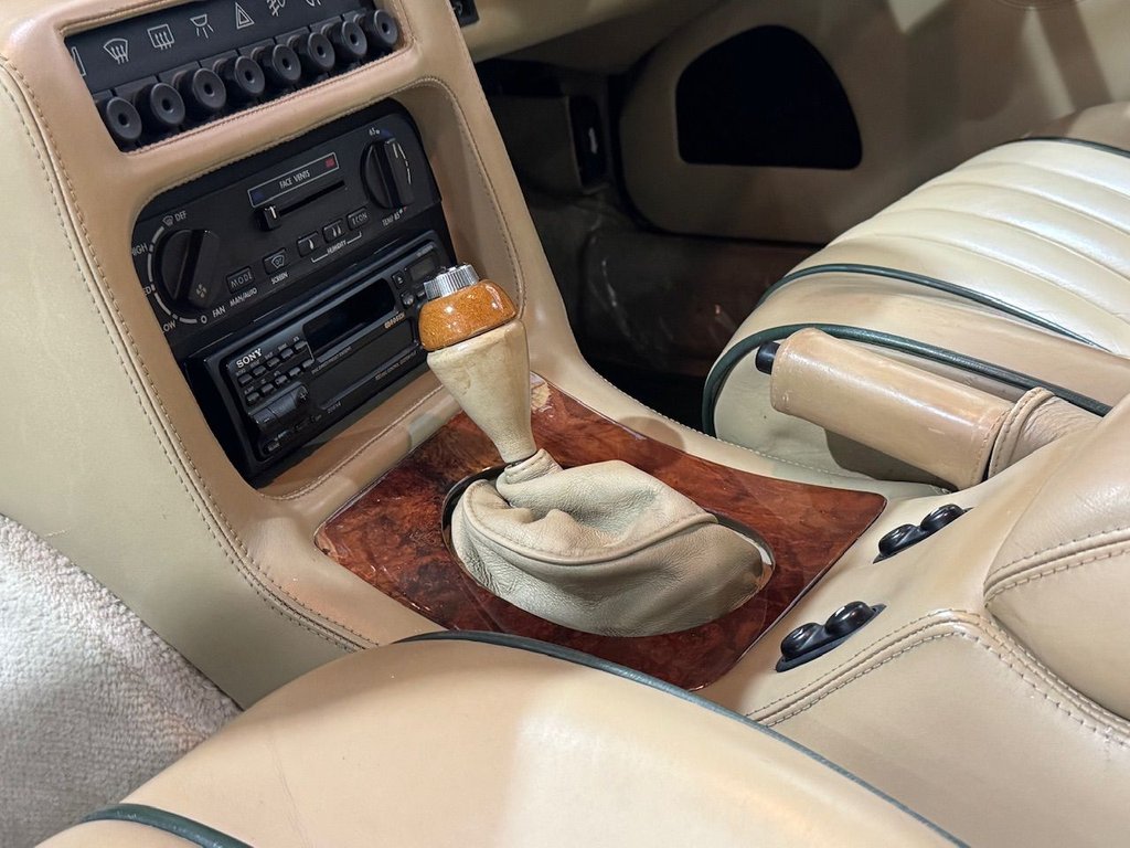 Used Aston Martin Virage 1991 for sale - 77592237: Photo 24