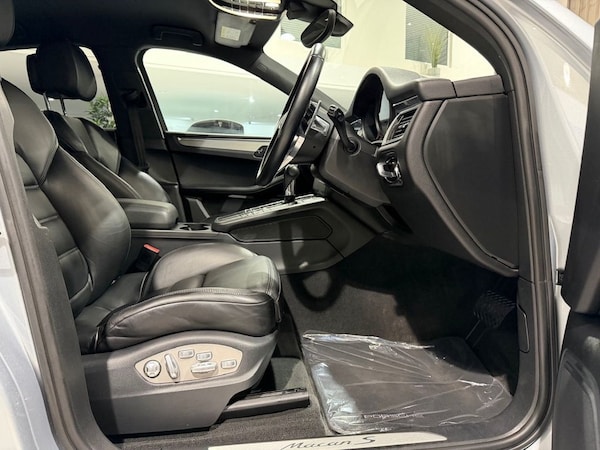 Used Porsche Cayman 2013 for sale - 76162687: Photo 43