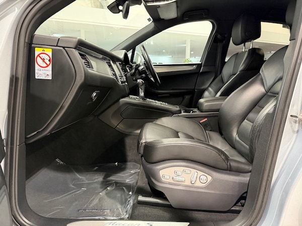 Used Porsche Cayman 2013 for sale - 76162687: Photo 45