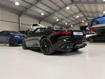 Used Jaguar F-Type 2016 for sale - 79643464: Photo