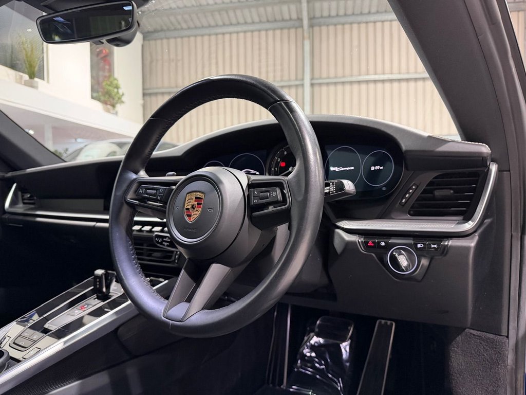 Used Porsche 911 2020 for sale - 76710966: Photo 15