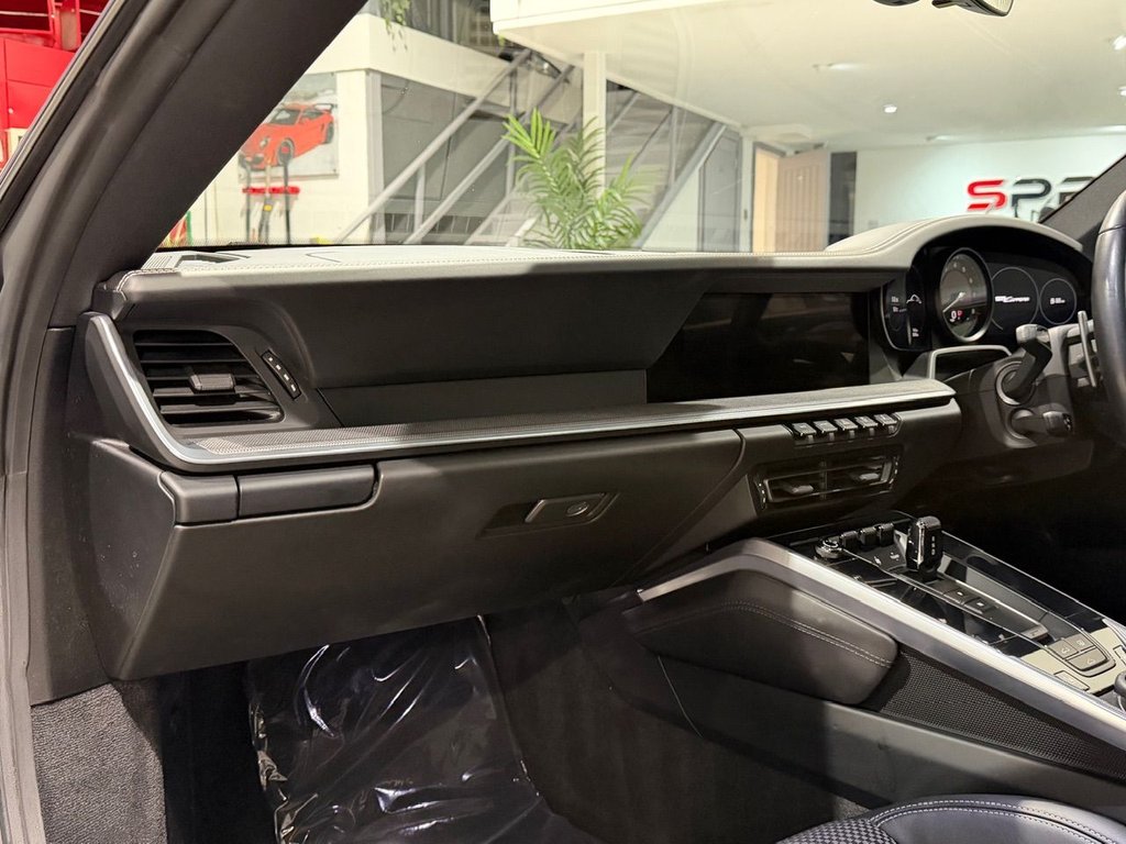 Used Porsche 911 2020 for sale - 76710966: Photo 22