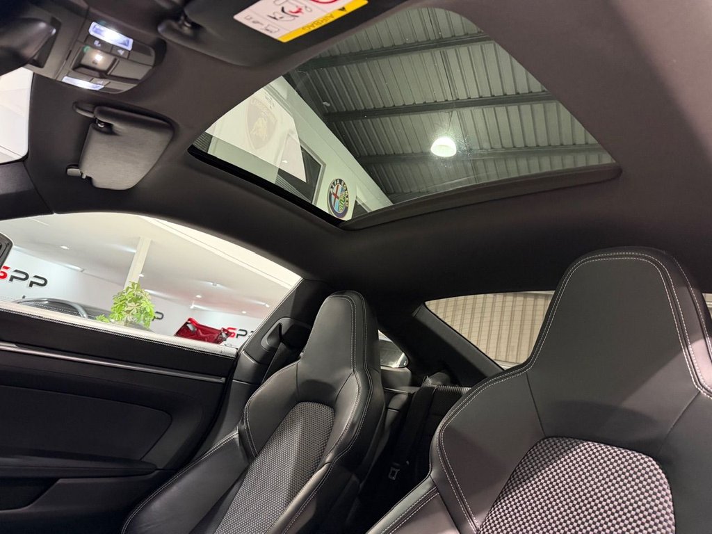 Used Porsche 911 2020 for sale - 76710966: Photo 41