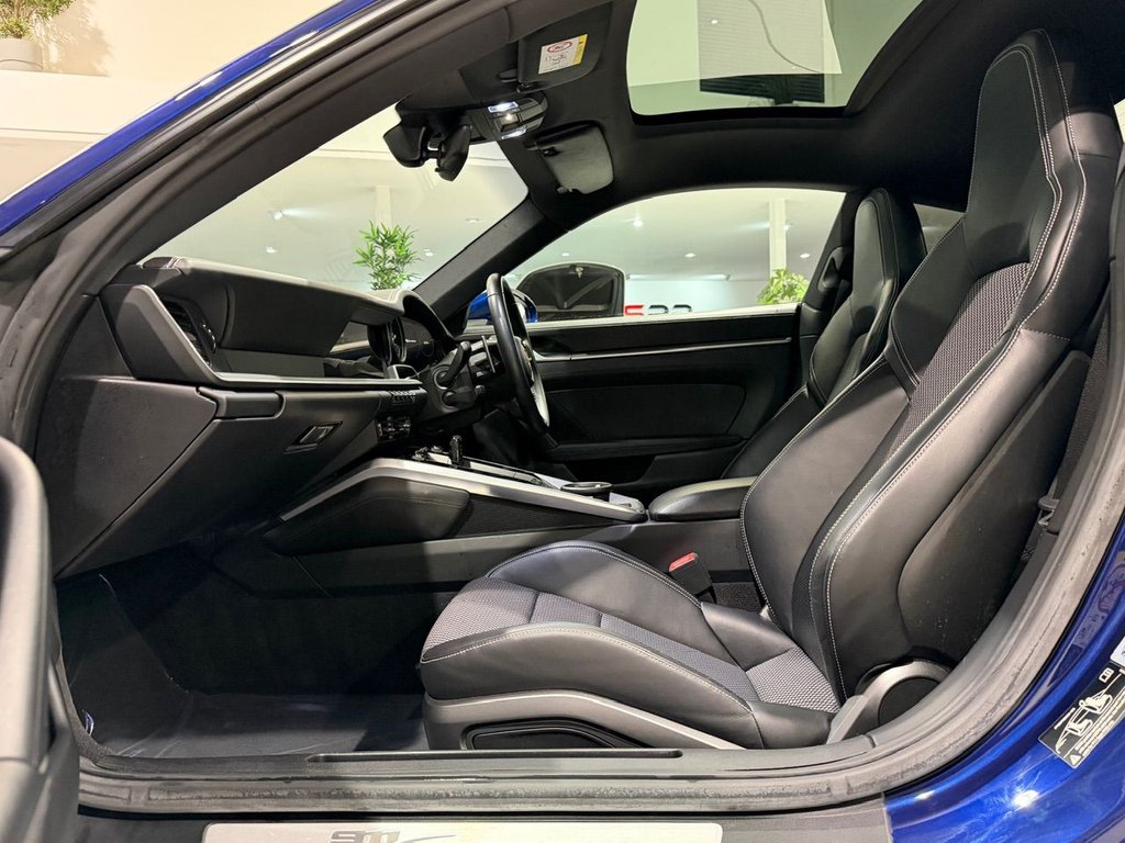 Used Porsche 911 2020 for sale - 76710966: Photo 43