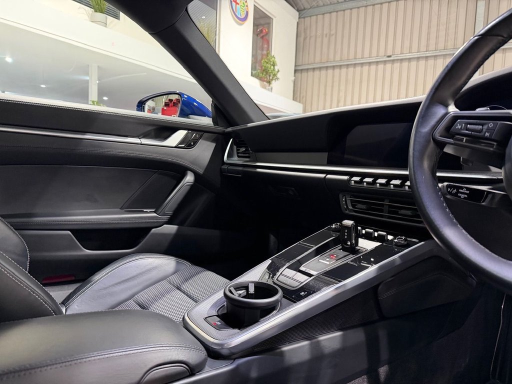 Used Porsche 911 2020 for sale - 76710966: Photo 44