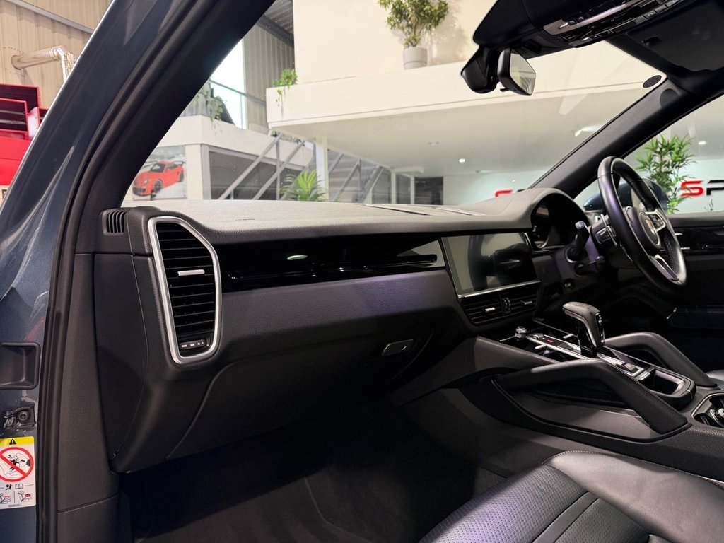 Used Porsche Cayenne 2018 for sale - 76570591: Photo 23