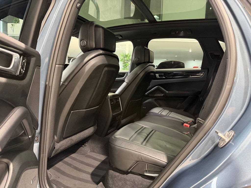 Used Porsche Cayenne 2018 for sale - 76570591: Photo 25