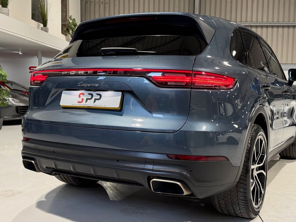 Used Porsche Cayenne 2018 for sale - 76570591: Photo 32