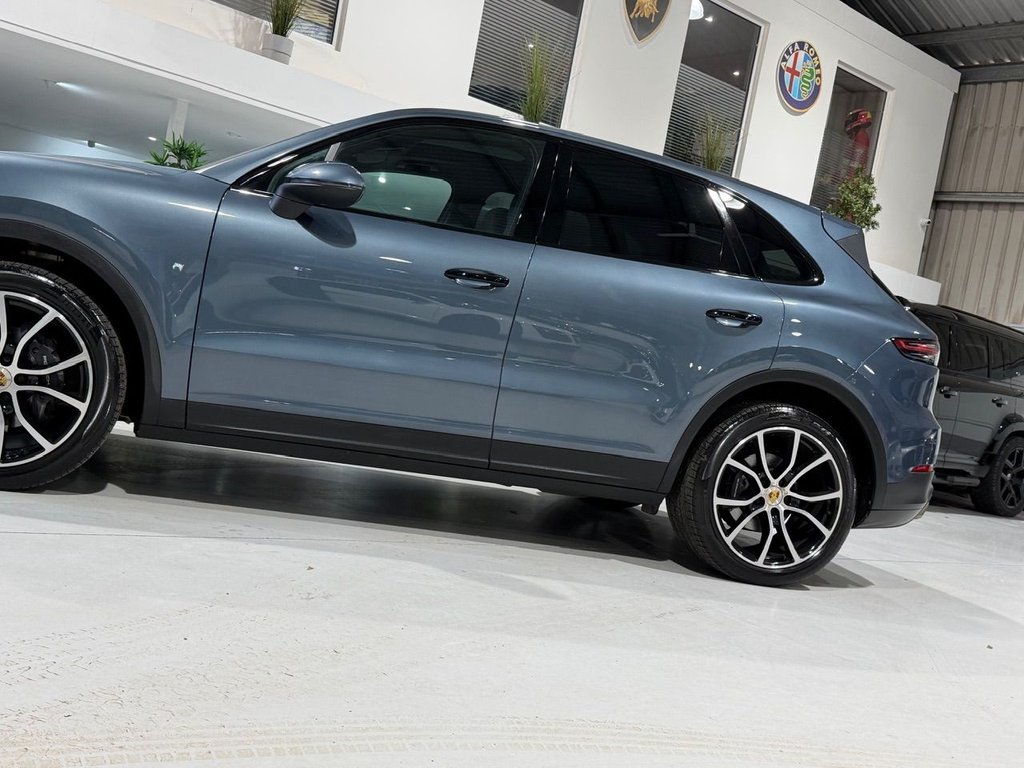 Used Porsche Cayenne 2018 for sale - 76570591: Photo 36