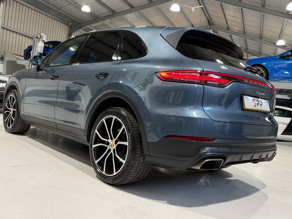 Used Porsche Cayenne 2018 for sale - 76570591: Photo 4