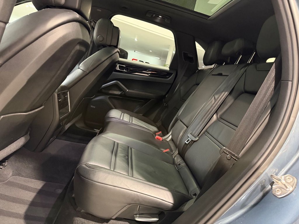 Used Porsche Cayenne 2018 for sale - 76570591: Photo 41