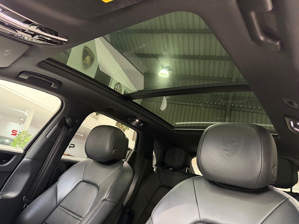 Used Porsche Cayenne 2018 for sale - 76570591: Photo 42