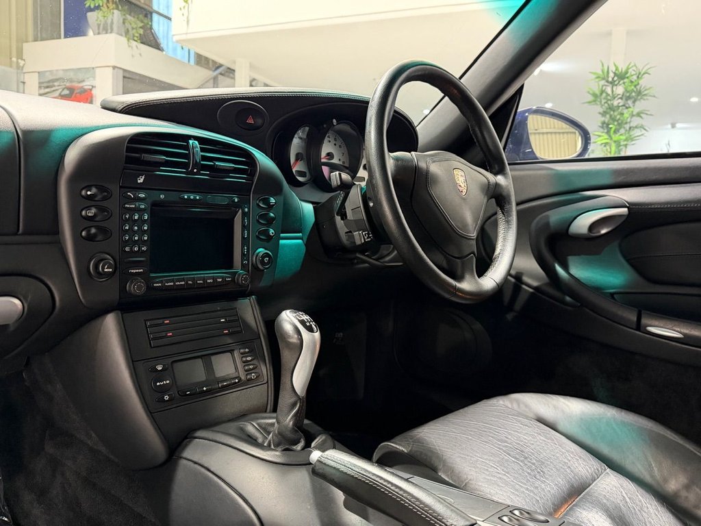 Used Porsche 911 2003 for sale - 76368027: Photo 21